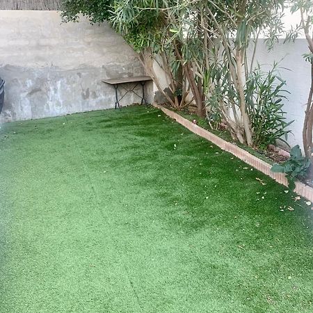 T2 Equipe Au Calme + Terrasse A 1 Km De La Mer Marseilles Exterior foto